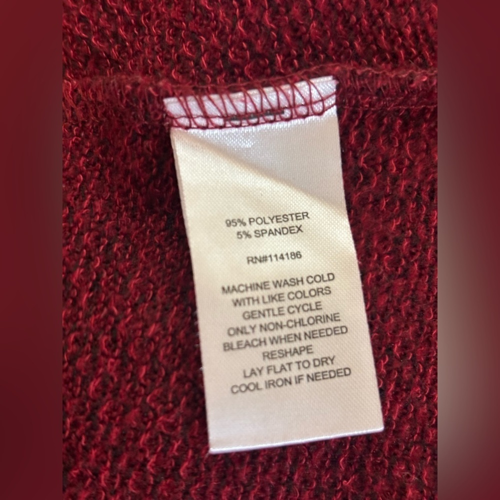 retrology cowl neck sweater. Red. Size xL 69%acrylic 28% polyester 3% spandex - Picture 5 of 9